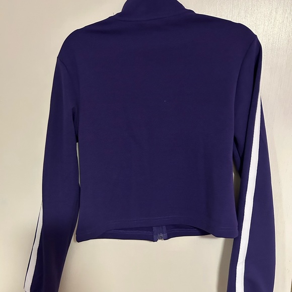 NWT Purple Top - Picture 3 of 5